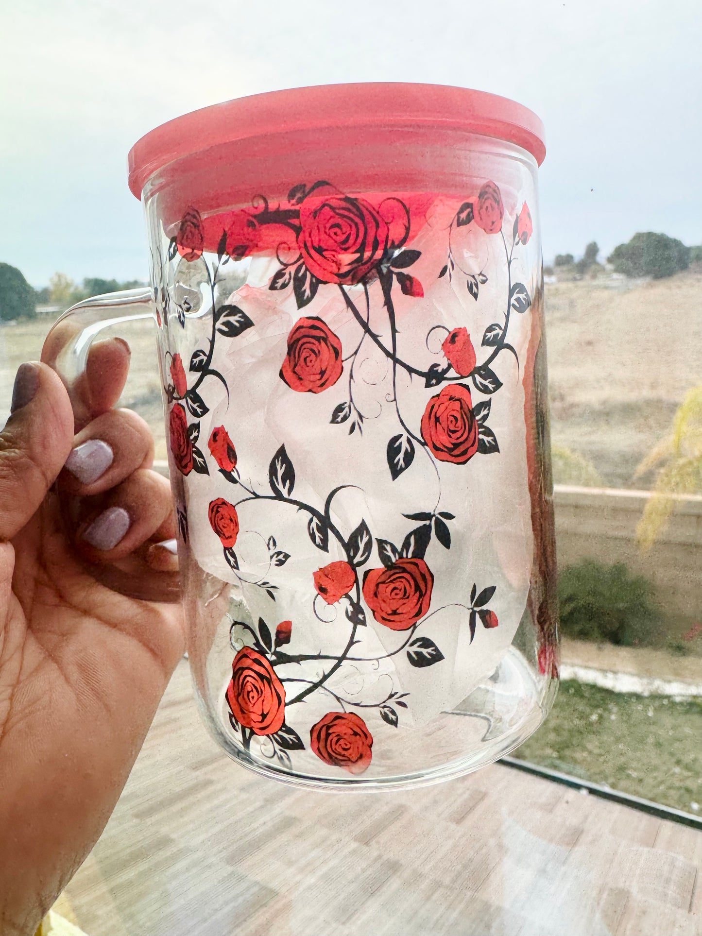 Red Roses Virgen María Glass Mug