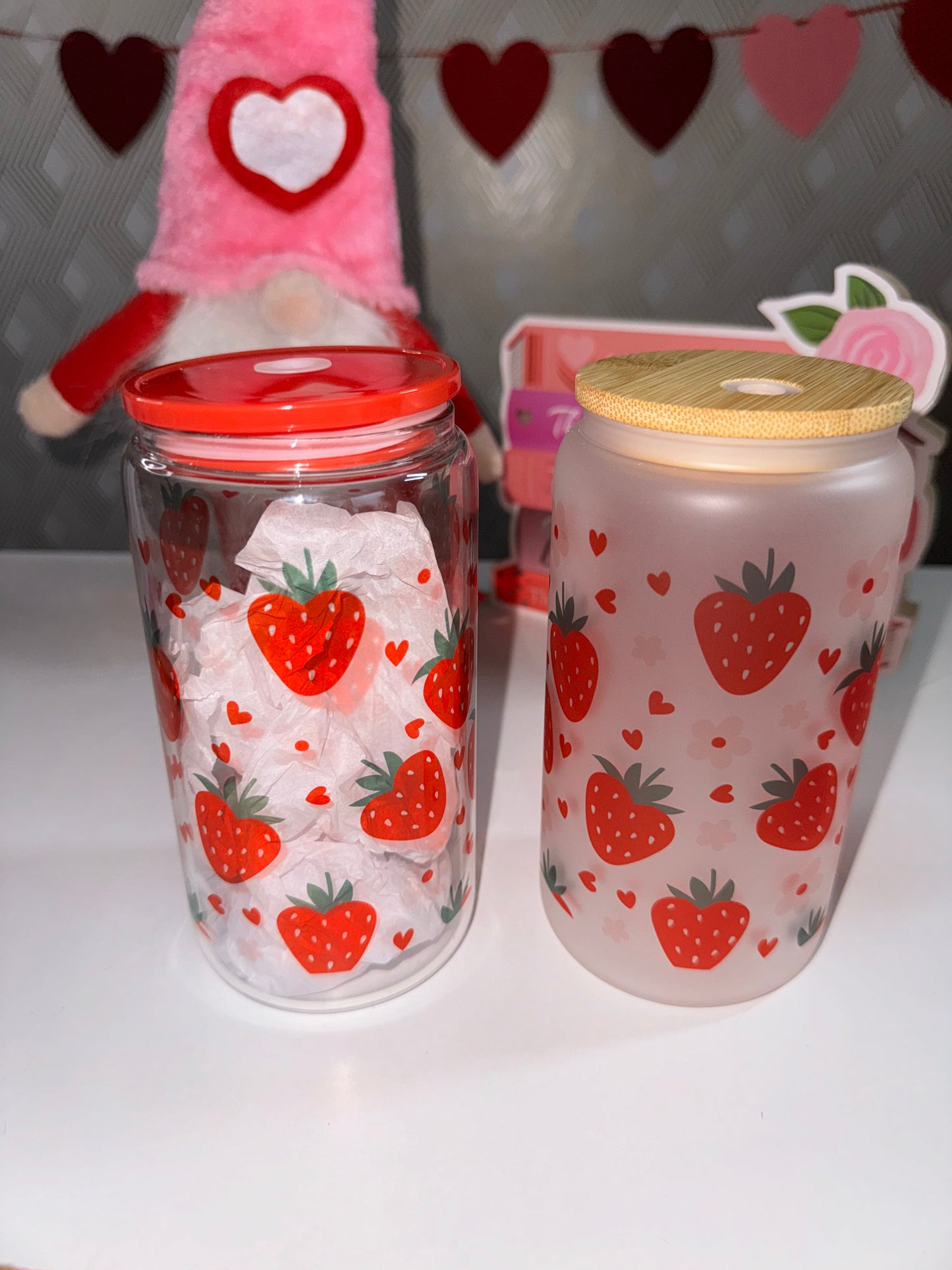 Strawberry Hearts - 16oz Glass Can