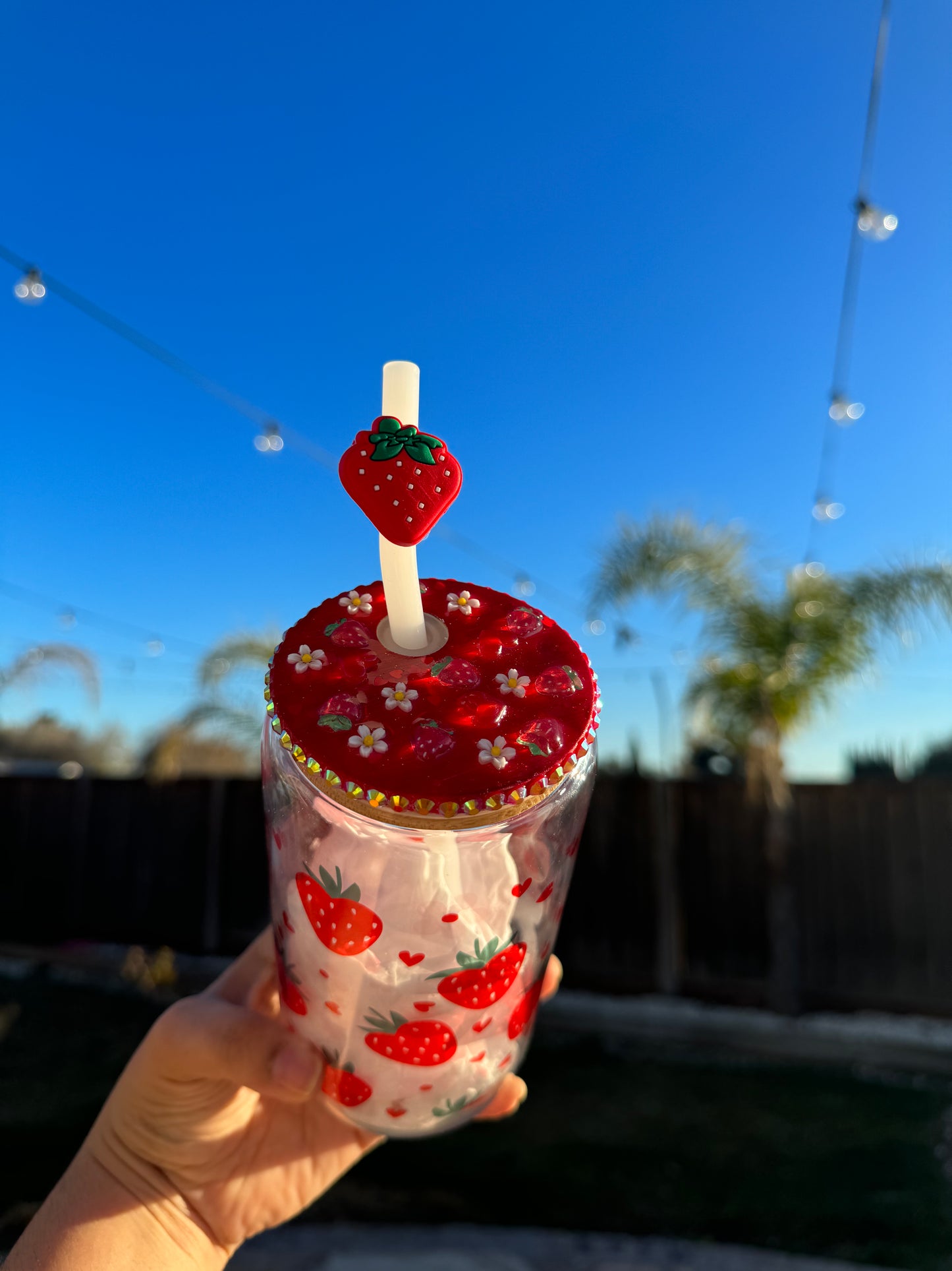 Strawberry Hearts - 16oz Glass Can