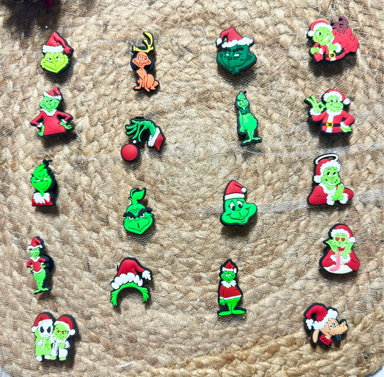 Grinchmas Charms