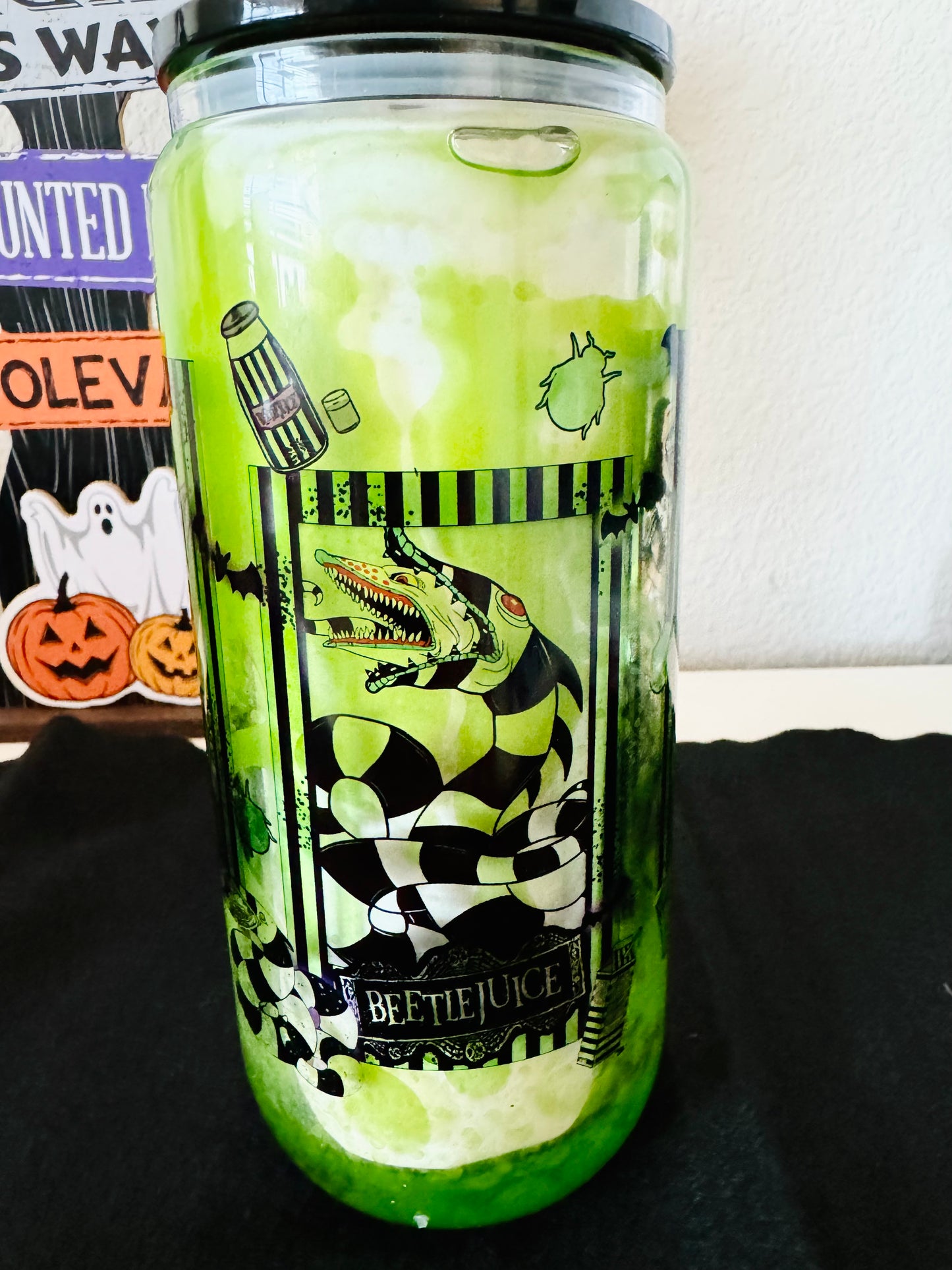 Beetlejuice Slime Snow Globe 20oz